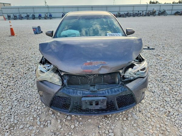 2015 TOYOTA CAMRY