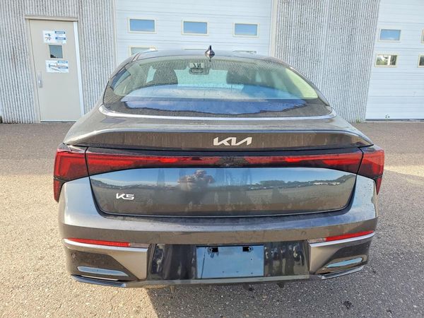 2026 KIA K5 LXS