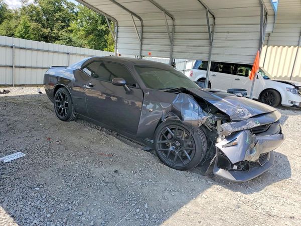 2016 DODGE CHALLENGER