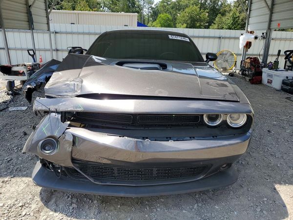 2016 DODGE CHALLENGER