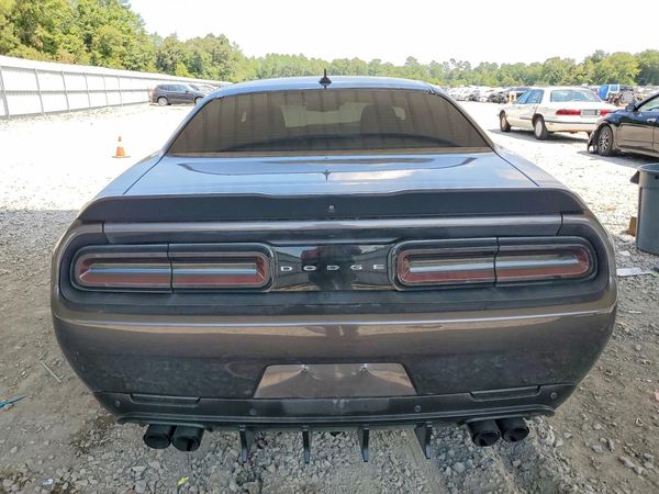 2016 DODGE CHALLENGER