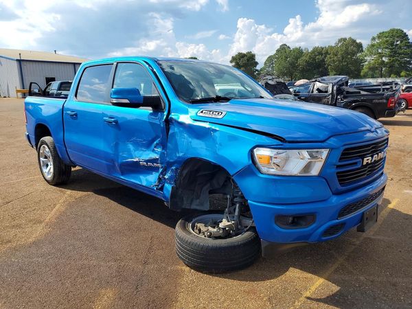 2021 RAM 1500 Big Horn, Lonestar — Passenger 3/4