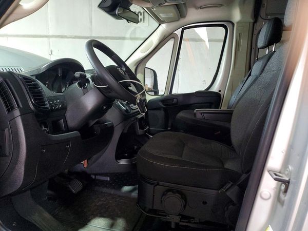 2022 RAM PROMASTER 2500 High Roof — DENT