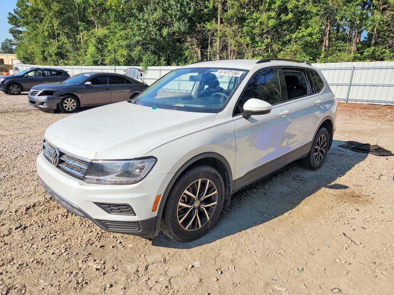 2021 VOLKSWAGEN TIGUAN S — Front 3/4