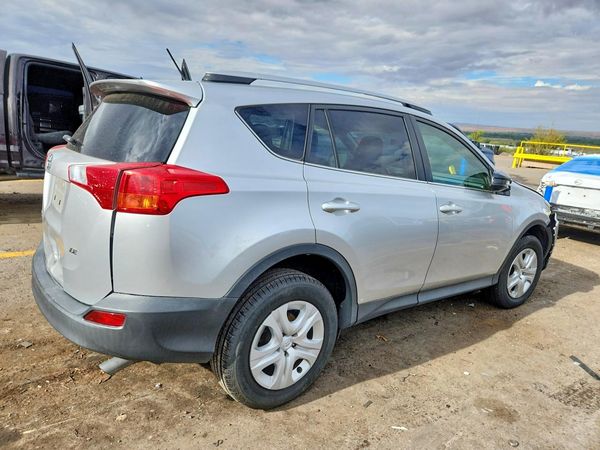 2015 TOYOTA RAV4