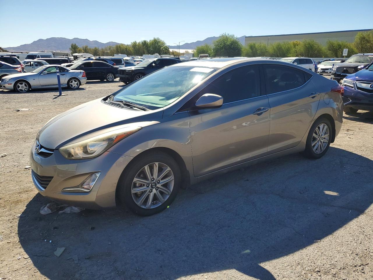 2015 HYUNDAI ELANTRA GLS(Middle)