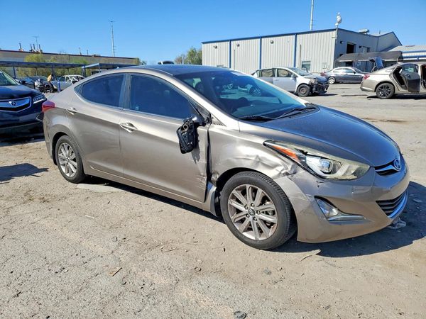 2015 HYUNDAI ELANTRA GLS(Middle)