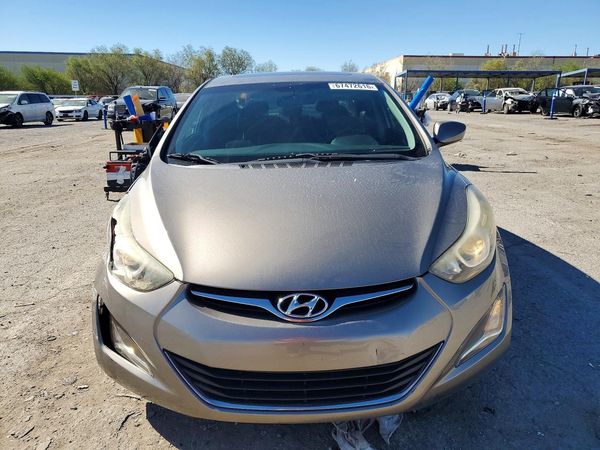 2015 HYUNDAI ELANTRA GLS(Middle)