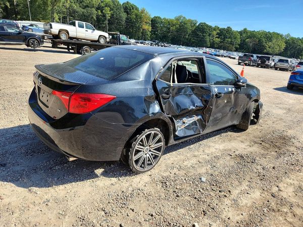 2017 TOYOTA COROLLA