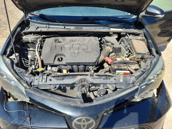 2017 TOYOTA COROLLA