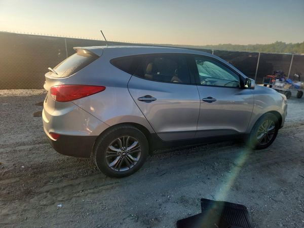 2015 HYUNDAI TUCSON