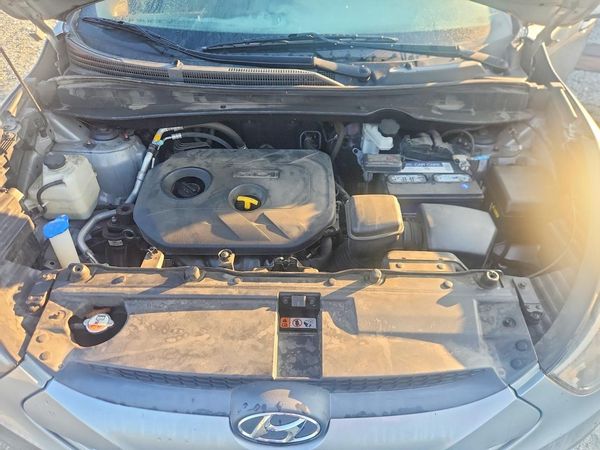 2015 HYUNDAI TUCSON