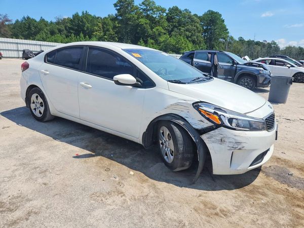 2017 KIA FORTE