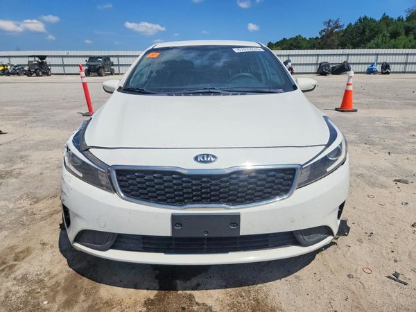 2017 KIA FORTE