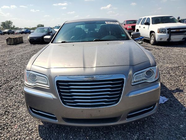 2014 CHRYSLER 300