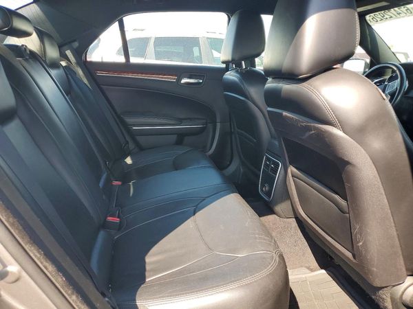 2014 CHRYSLER 300