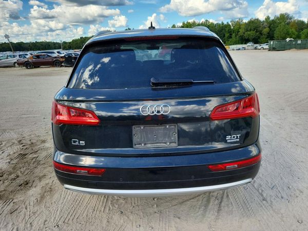 2018 AUDI Q5 quattro Premium Plus