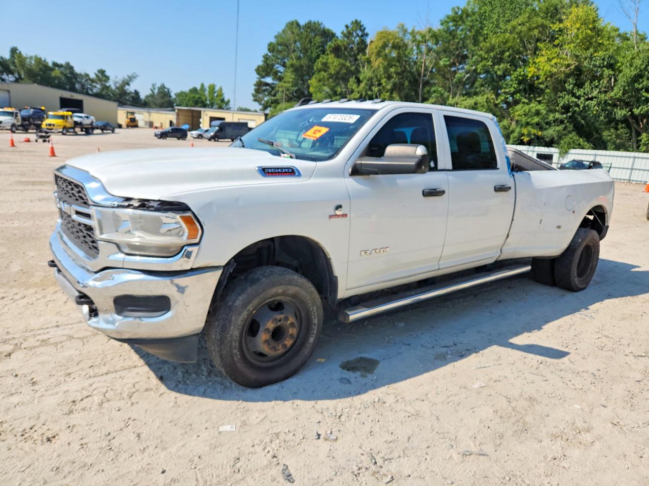 2020 RAM 3500 Tradesman — Front 3/4