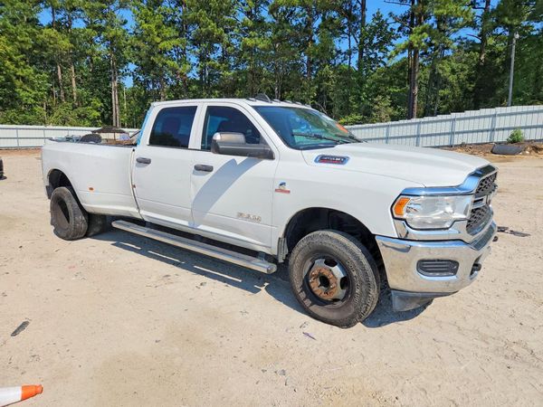 2020 RAM 3500 Tradesman — Passenger 3/4