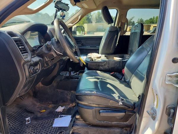 2020 RAM 3500 Tradesman — DENT