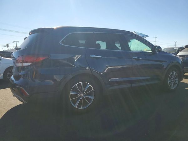 2018 HYUNDAI SANTA FE SE Premium pkg