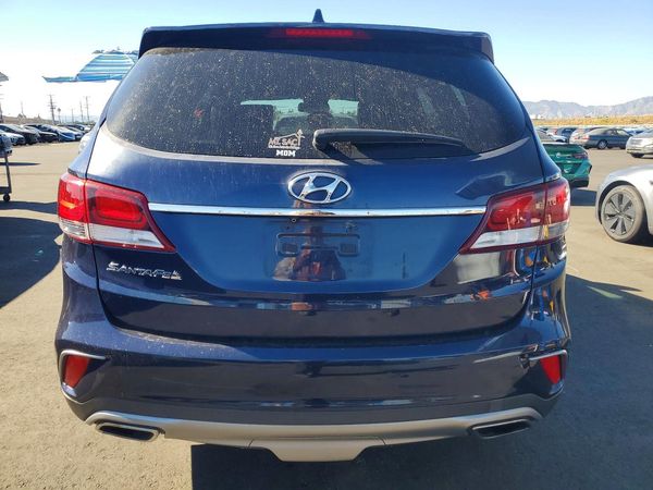 2018 HYUNDAI SANTA FE SE Premium pkg