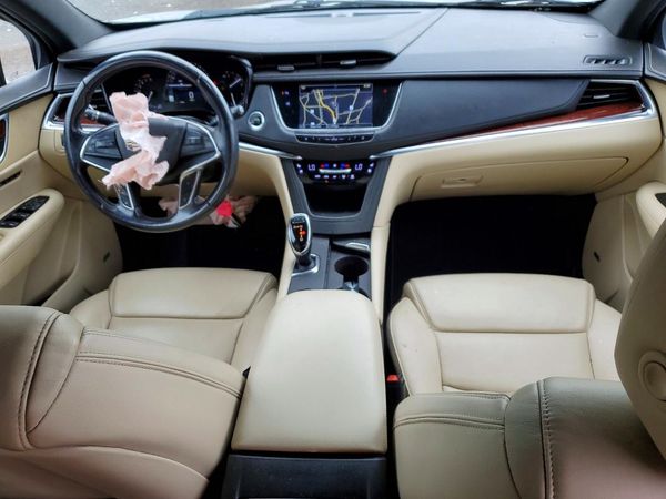 2018 CADILLAC XT5