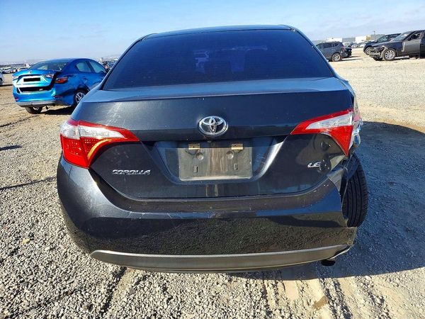 2016 TOYOTA COROLLA