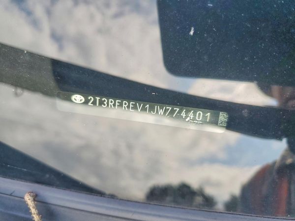 2018 TOYOTA RAV4