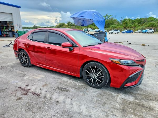 2021 TOYOTA CAMRY