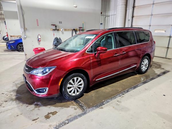2025 CHRYSLER PACIFICA Touring L