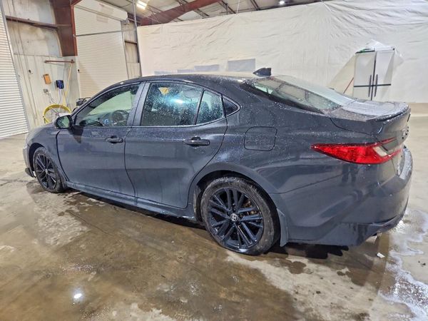 2026 TOYOTA CAMRY