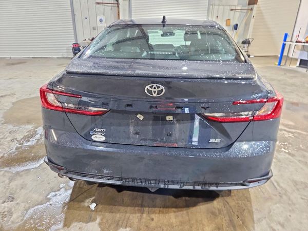 2026 TOYOTA CAMRY