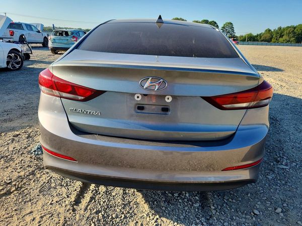 2017 HYUNDAI ELANTRA