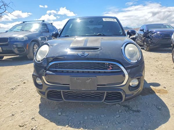 2015 MINI COOPER