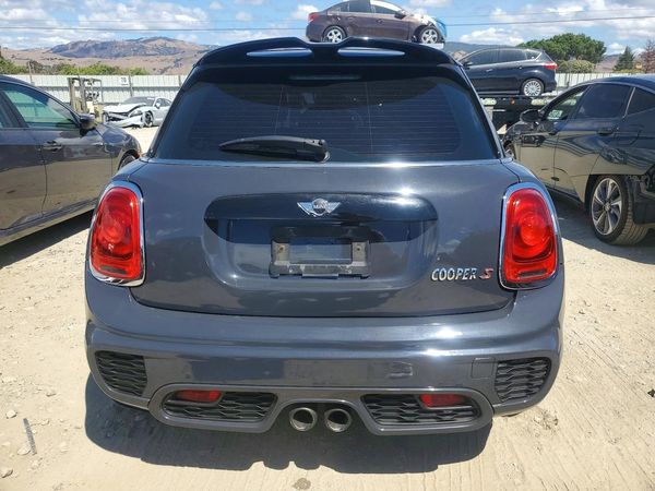 2015 MINI COOPER
