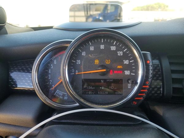 2015 MINI COOPER