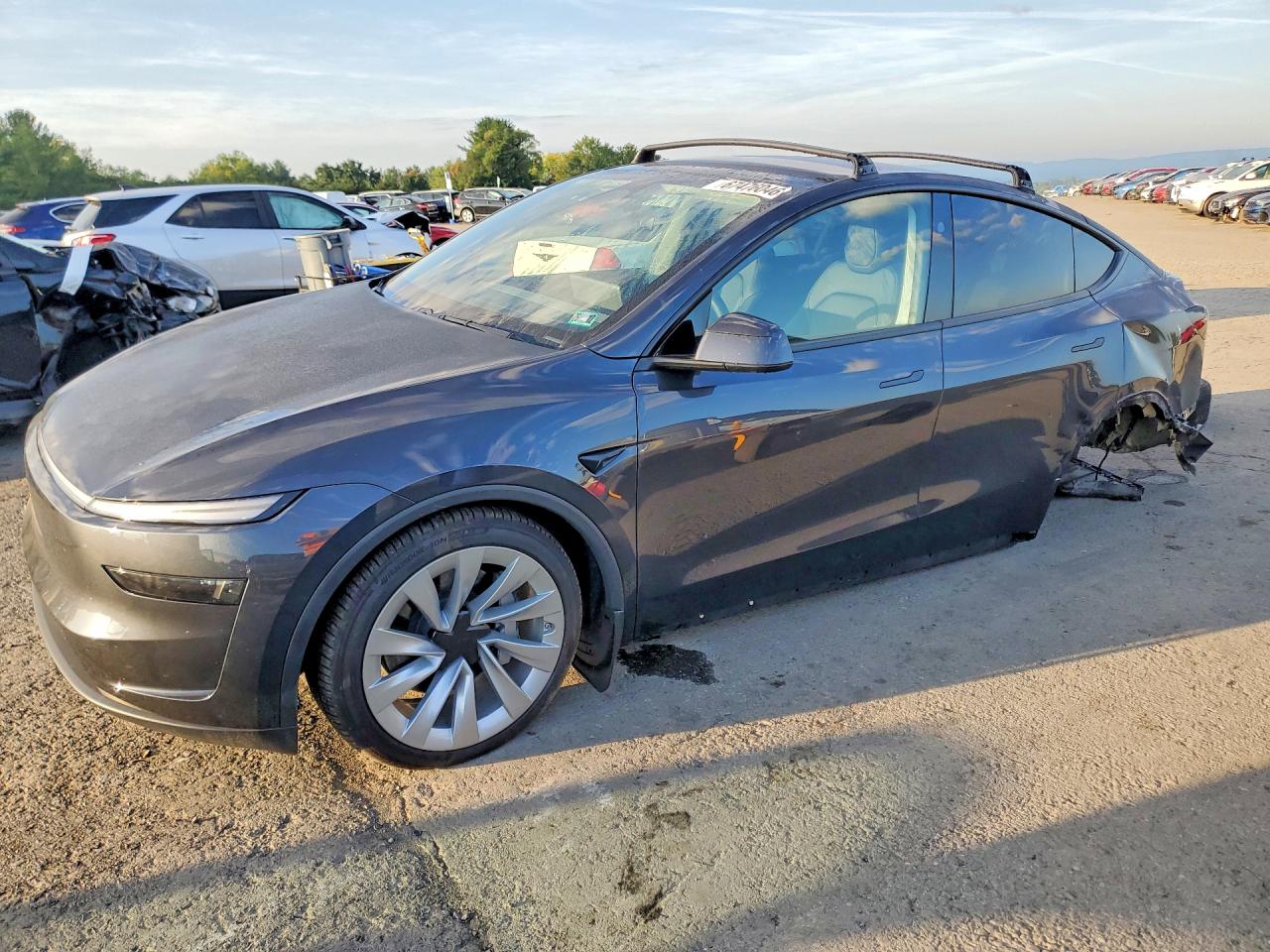 2026 TESLA MODEL Y