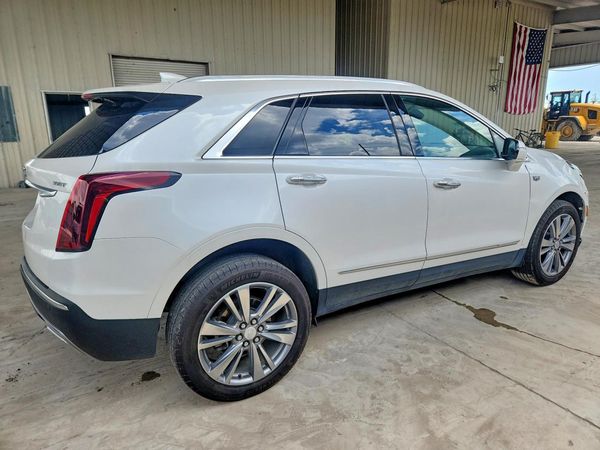 2024 CADILLAC XT5 Premium Luxury
