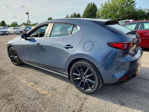 2025 MAZDA 3