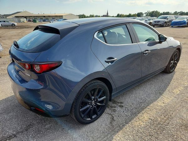 2025 MAZDA 3