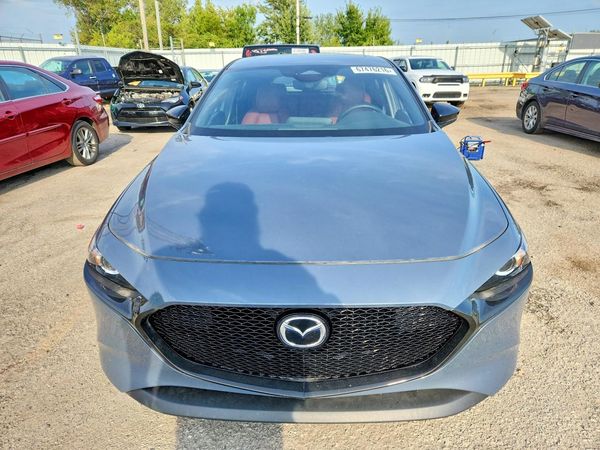 2025 MAZDA 3