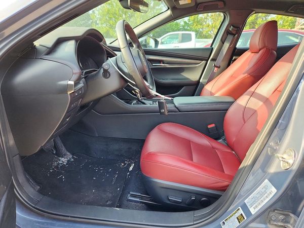 2025 MAZDA 3