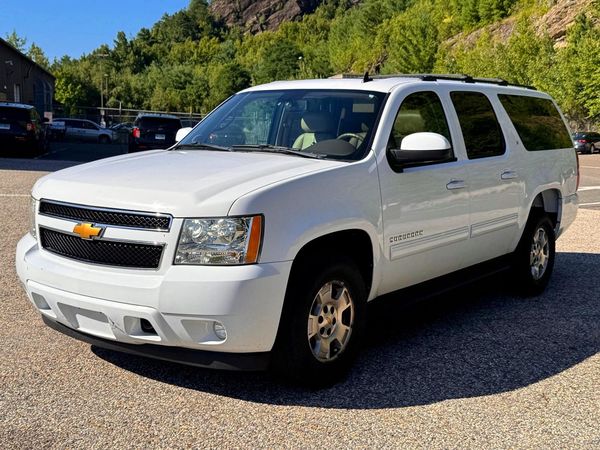 2012 CHEVROLET SUBURBAN LT