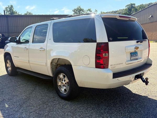 2012 CHEVROLET SUBURBAN LT