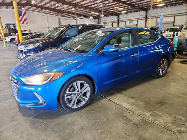 2017 HYUNDAI ELANTRA