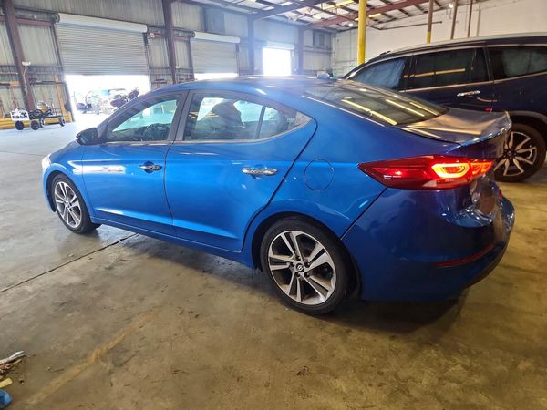 2017 HYUNDAI ELANTRA