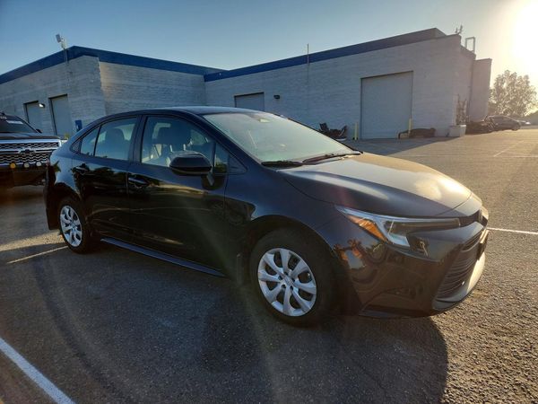 2024 TOYOTA COROLLA — Passenger 3/4