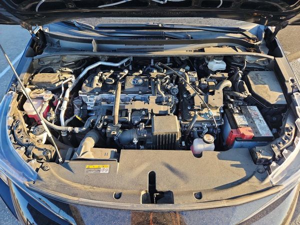 2024 TOYOTA COROLLA — Engine bay