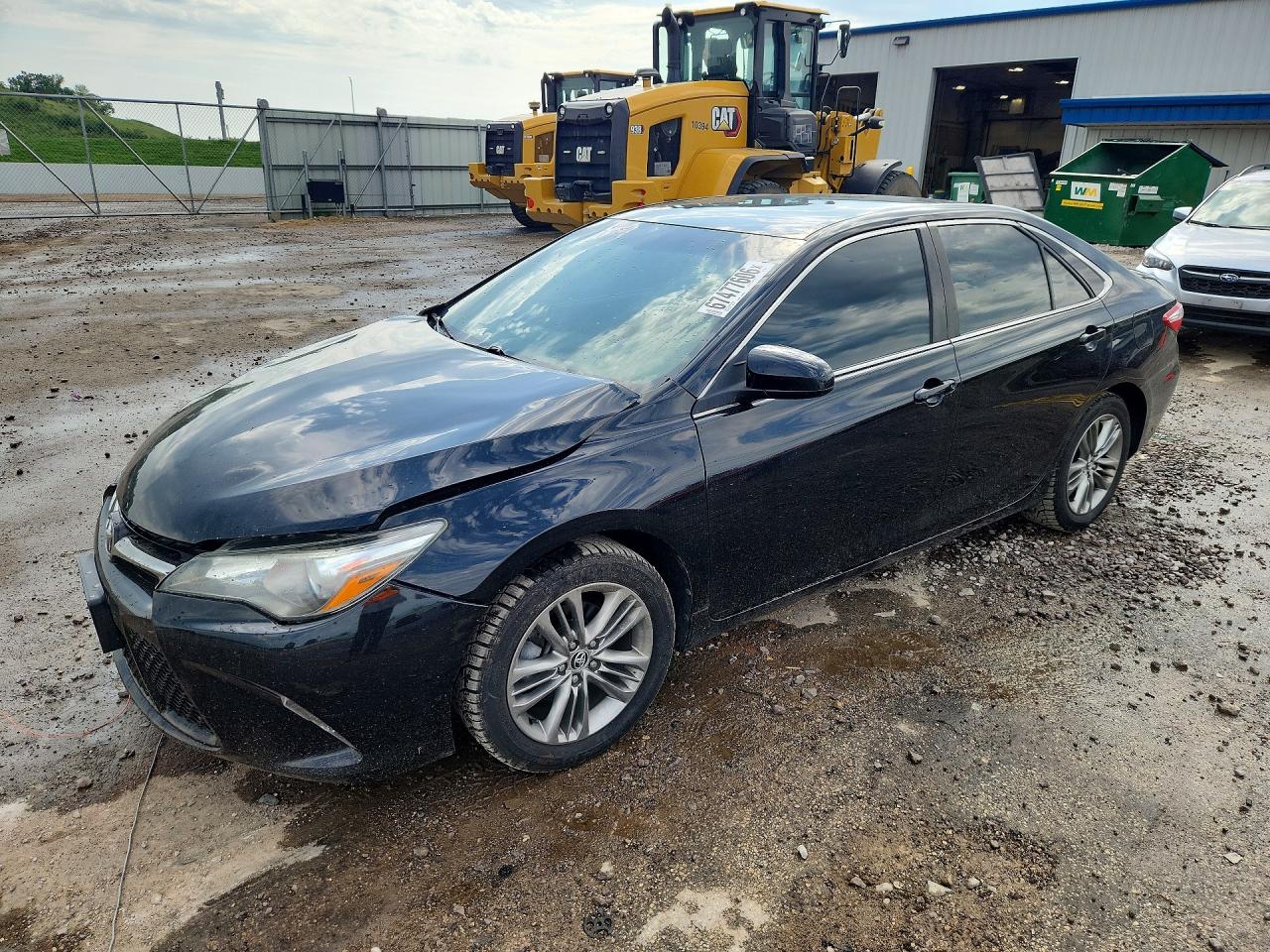 2016 TOYOTA CAMRY